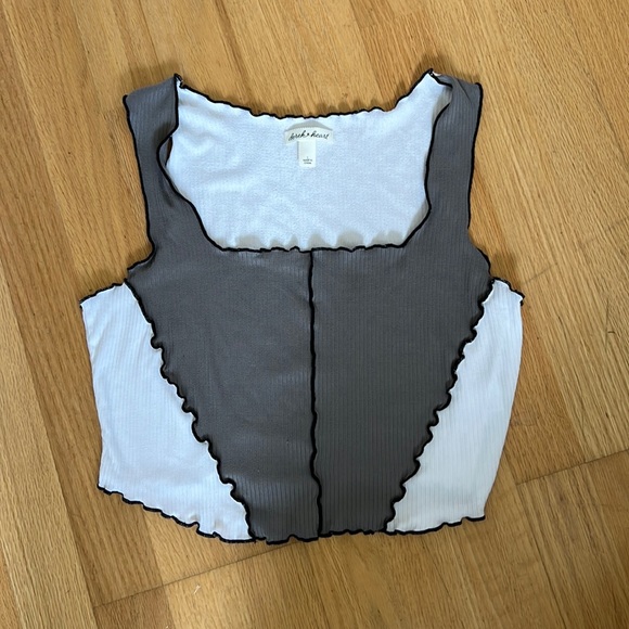 Grey and White Tank - Picture 1 of 3